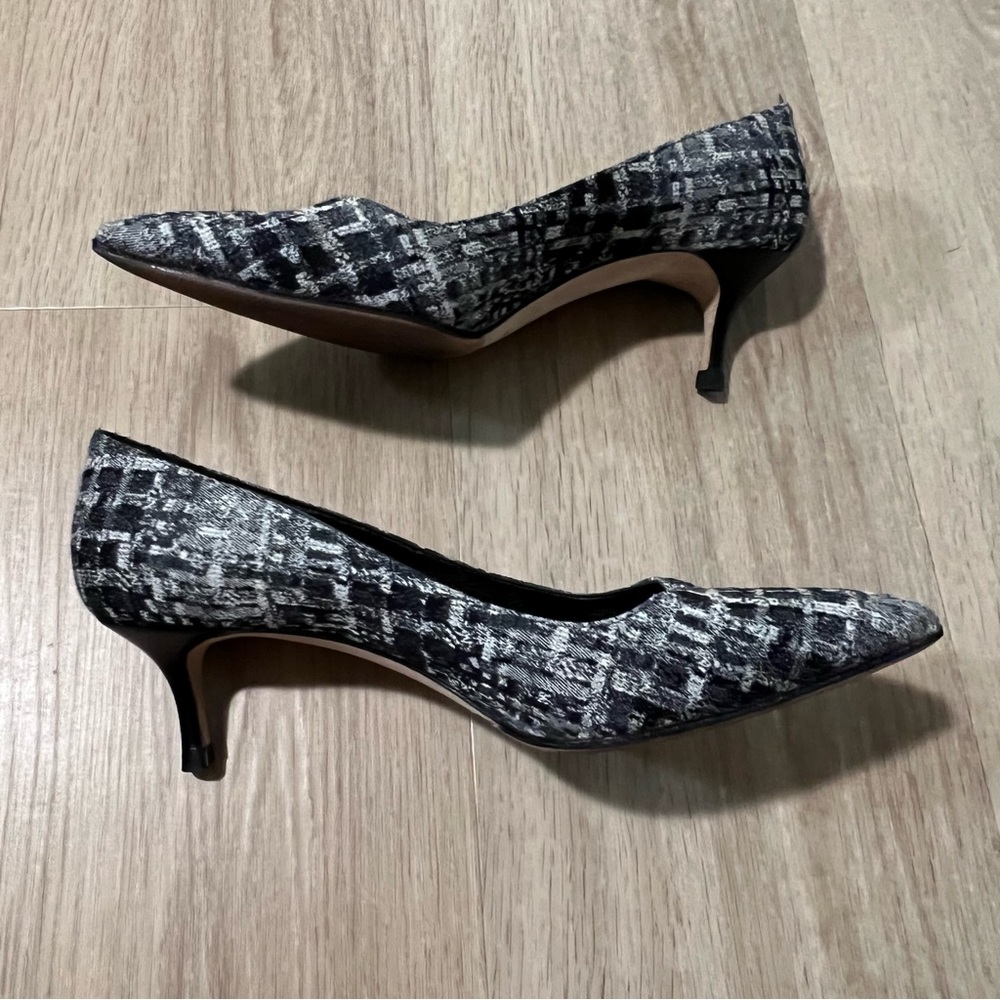 Manolo Blahnik BB Pump Black White Plaid Kitten Heel $275